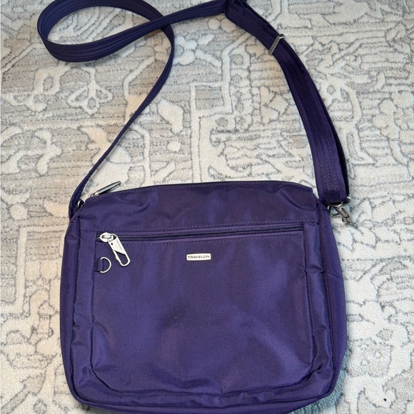 Travelon Deep Purple crossbody  Bag - Picture 1 of 13